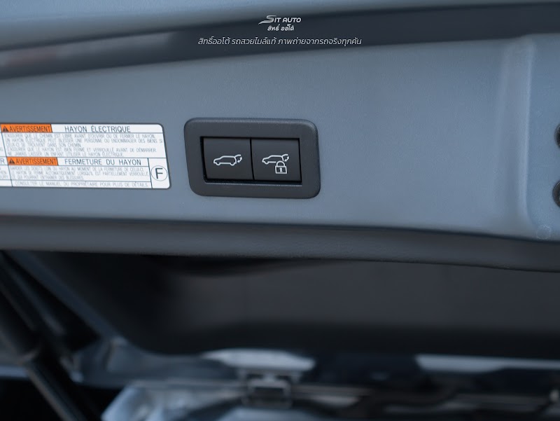 TOYOTA COROLLA CROSS 2021 สีเทาฟ้า มือสอง รูปที่ 18 - SIT AUTO บางแค