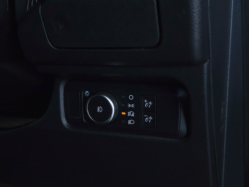 FORD RANGER NEXT GEN 2023 สีเทาดำ มือสอง รูปที่ 12 - SIT AUTO บางแค
