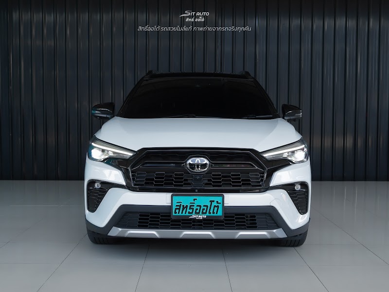 TOYOTA COROLLA CROSS 2022 สีขาว มือสอง รูปที่ 2 - SIT AUTO บางแค
