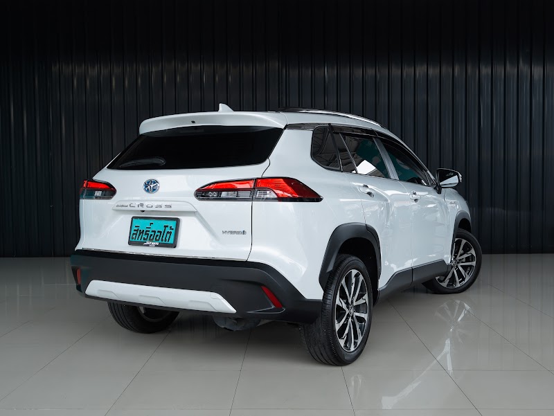 TOYOTA COROLLA CROSS 2021 สีขาว มือสอง รูปที่ 4 - SIT AUTO บางแค