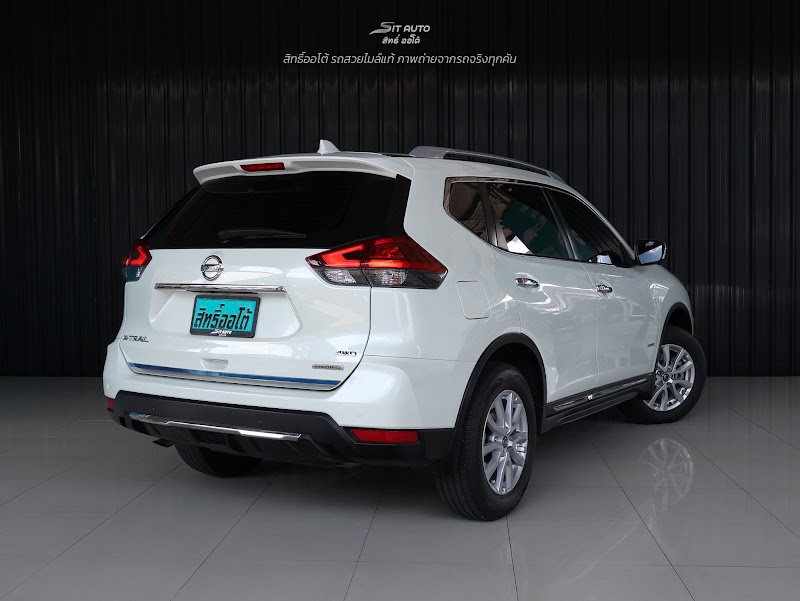 NISSAN X-TRAIL T32 2020 สีขาว มือสอง รูปที่ 4 - SIT AUTO บางแค