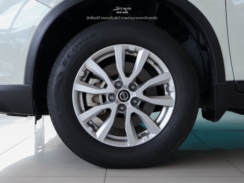 NISSAN X-TRAIL T32 2020 สีขาว มือสอง รูปที่ 5 - SIT AUTO บางแค