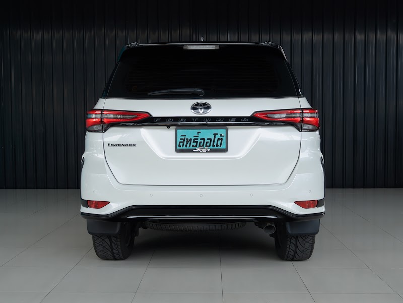 TOYOTA FORTUNER 2020 สีขาว มือสอง รูปที่ 4 - SIT AUTO บางแค