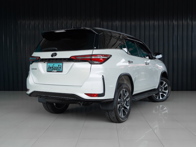 TOYOTA FORTUNER 2020 สีขาว มือสอง รูปที่ 5 - SIT AUTO บางแค