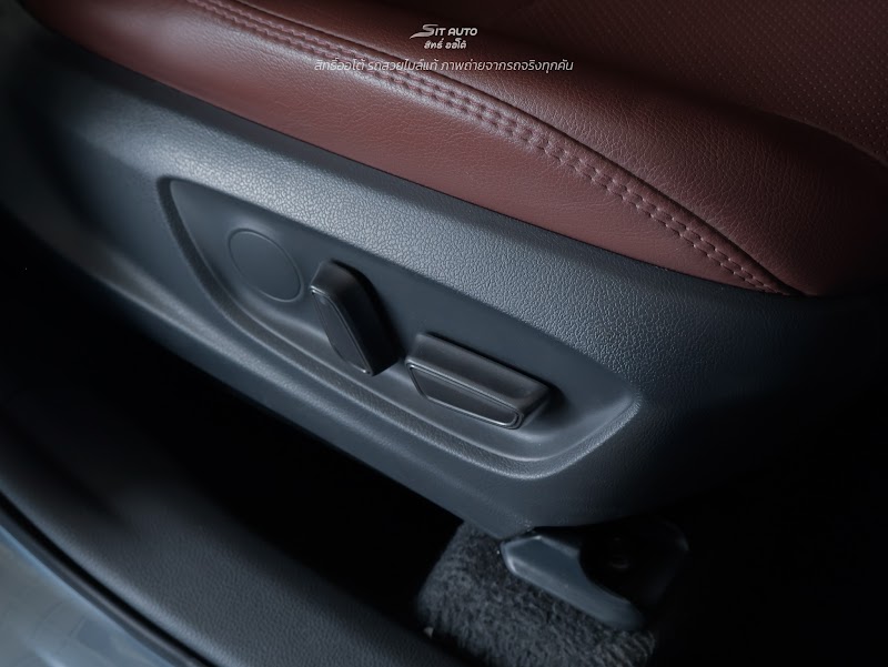 TOYOTA COROLLA CROSS 2021 สีเทาฟ้า มือสอง รูปที่ 14 - SIT AUTO บางแค