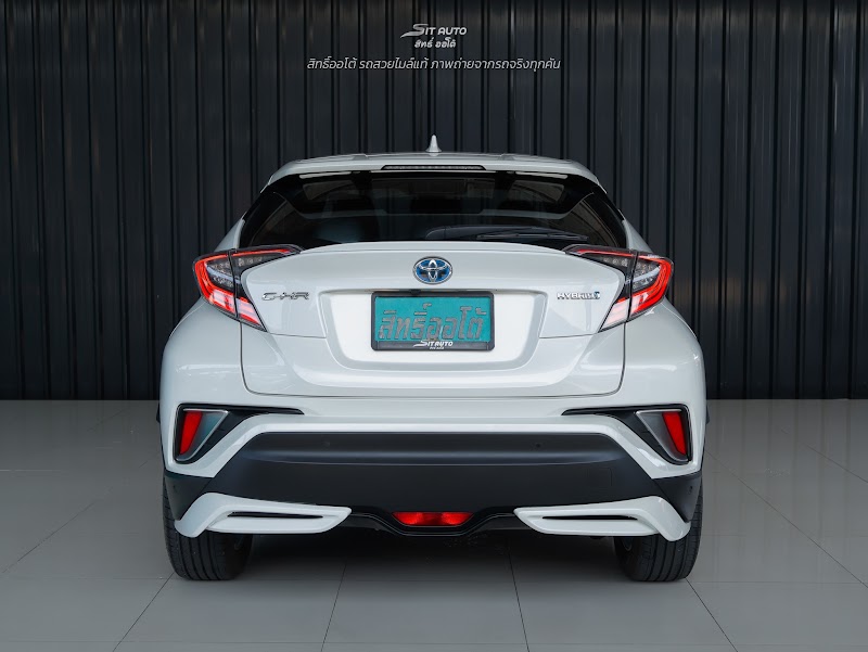 TOYOTA C-HR 2018 สีขาว มือสอง รูปที่ 3 - SIT AUTO บางแค
