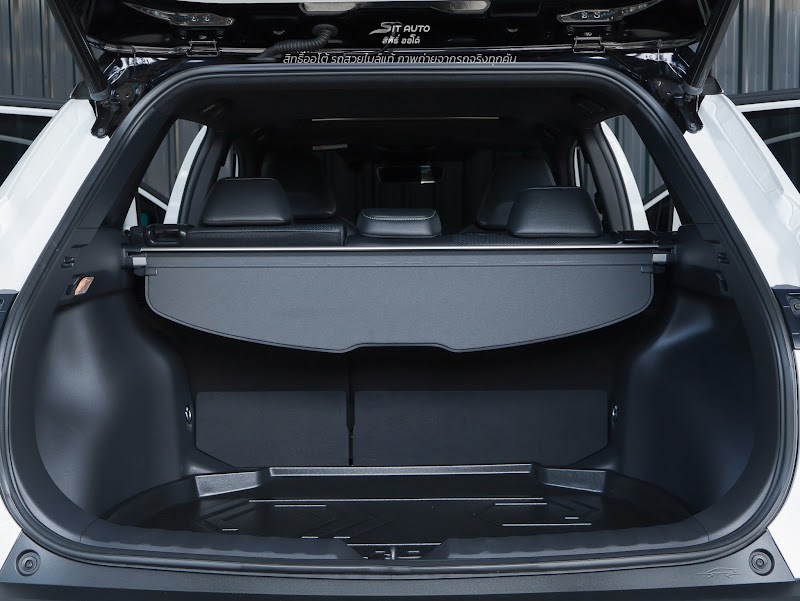 TOYOTA COROLLA CROSS 2022 สีขาว มือสอง รูปที่ 18 - SIT AUTO บางแค