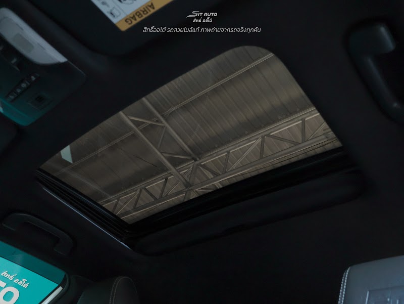 TOYOTA COROLLA CROSS 2022 สีขาว มือสอง รูปที่ 13 - SIT AUTO บางแค