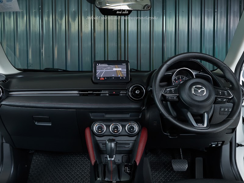 MAZDA CX-3 2018 สีขาว มือสอง รูปที่ 8 - SIT AUTO บางแค