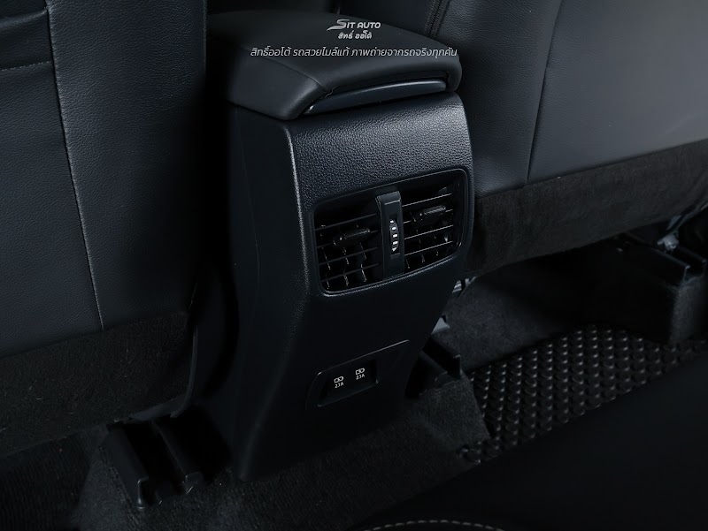TOYOTA COROLLA CROSS 2024 สีดำ มือสอง รูปที่ 17 - SIT AUTO บางแค