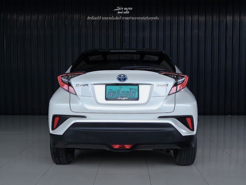 TOYOTA C-HR 2019 สีขาว มือสอง รูปที่ 3 - SIT AUTO บางแค