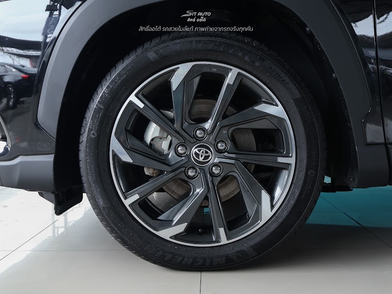 TOYOTA COROLLA CROSS 2024 สีดำ มือสอง รูปที่ 5 - SIT AUTO บางแค