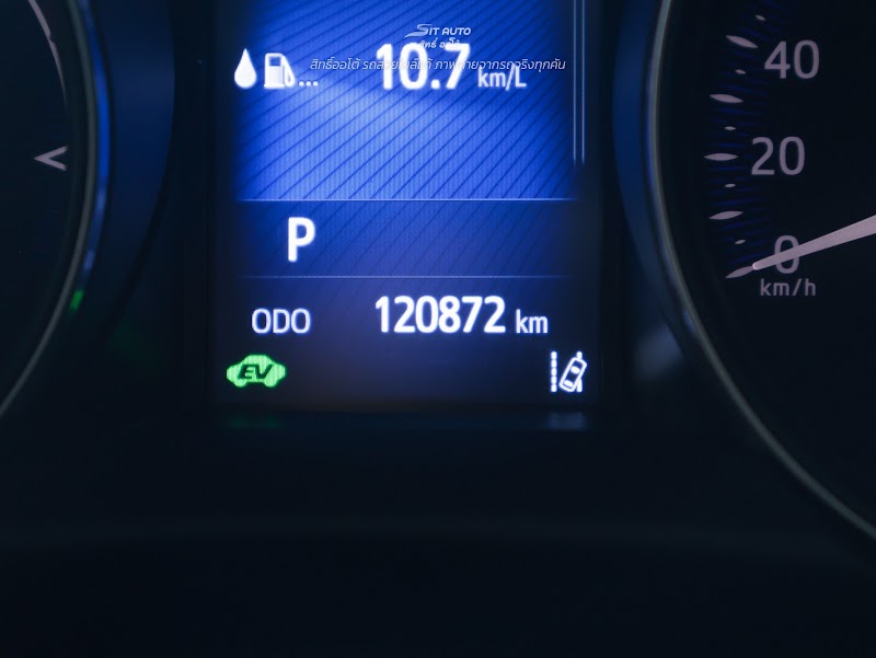 TOYOTA C-HR 2019 สีแดง มือสอง รูปที่ 10 - SIT AUTO บางแค