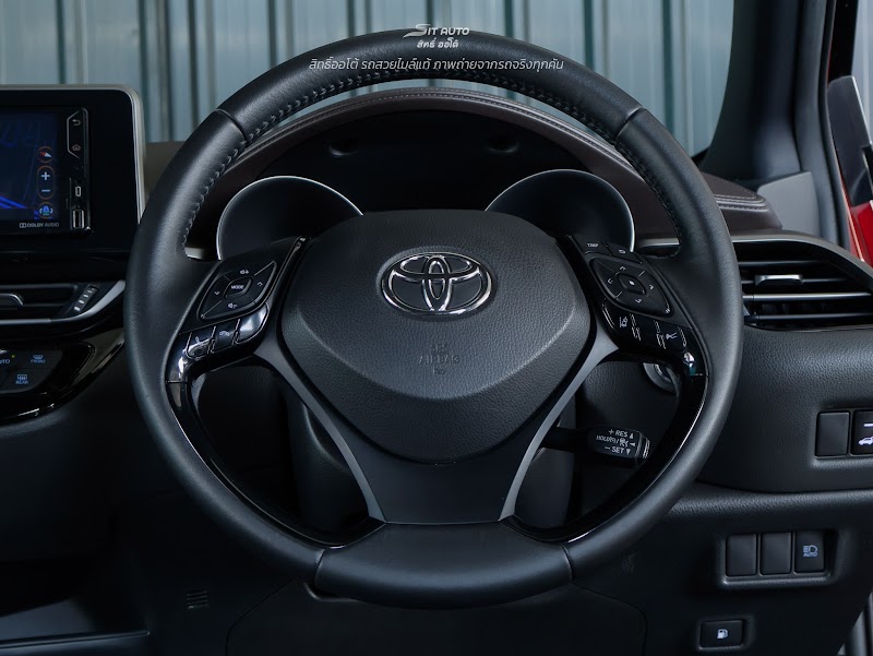 TOYOTA C-HR 2019 สีแดง มือสอง รูปที่ 9 - SIT AUTO บางแค