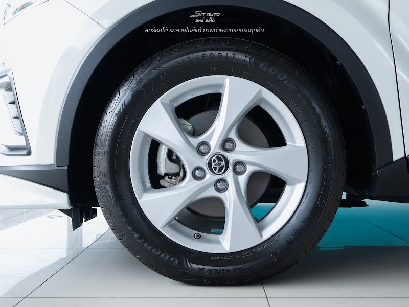 TOYOTA C-HR 2018 สีขาว มือสอง รูปที่ 5 - SIT AUTO บางแค