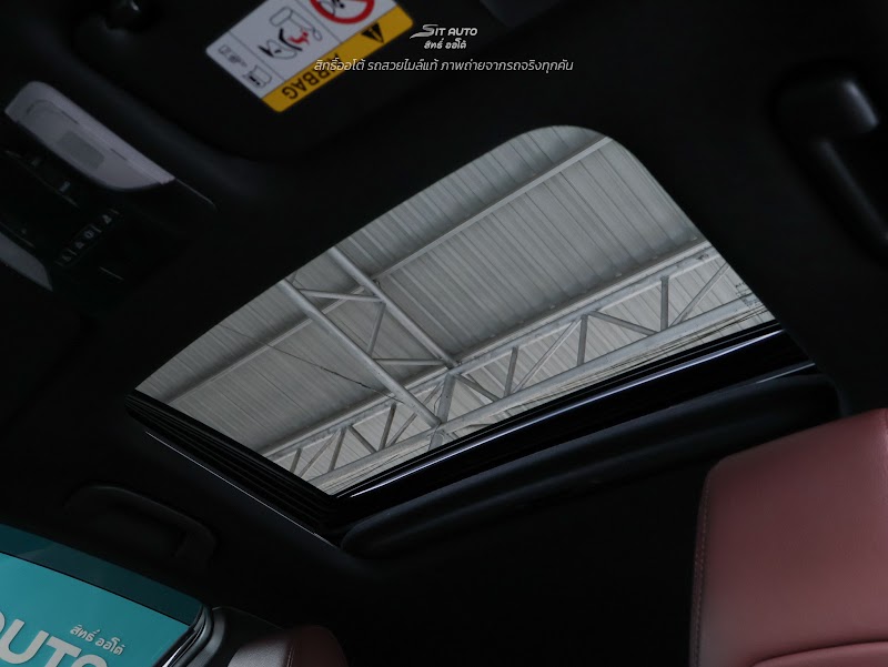 TOYOTA COROLLA CROSS 2020 สีดำ มือสอง รูปที่ 14 - SIT AUTO บางแค