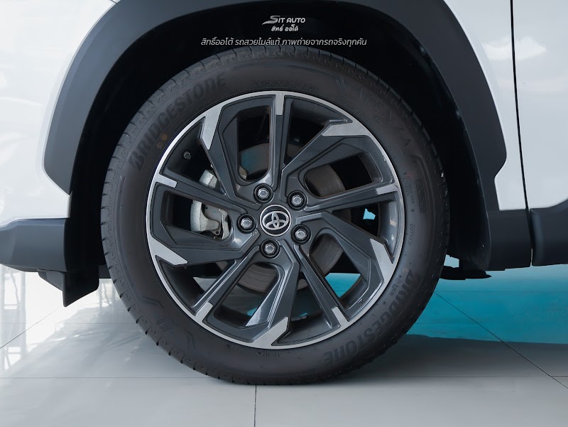 TOYOTA COROLLA CROSS 2022 สีขาว มือสอง รูปที่ 5 - SIT AUTO บางแค