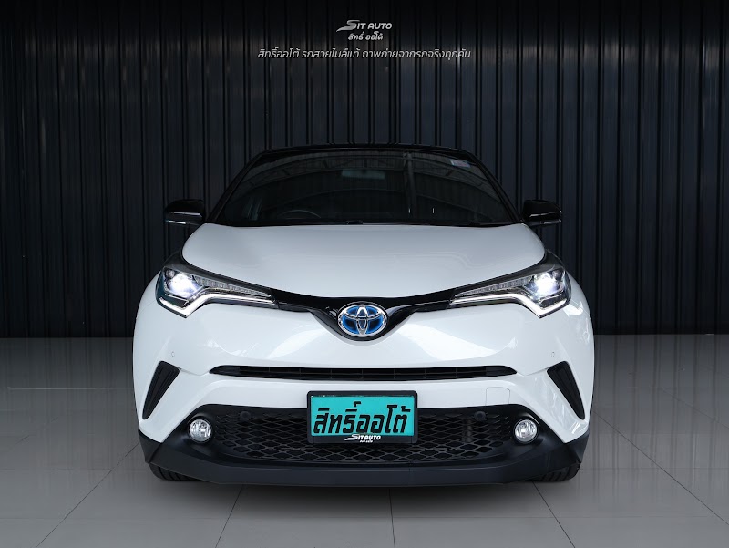 TOYOTA C-HR 2019 สีขาว มือสอง รูปที่ 2 - SIT AUTO บางแค